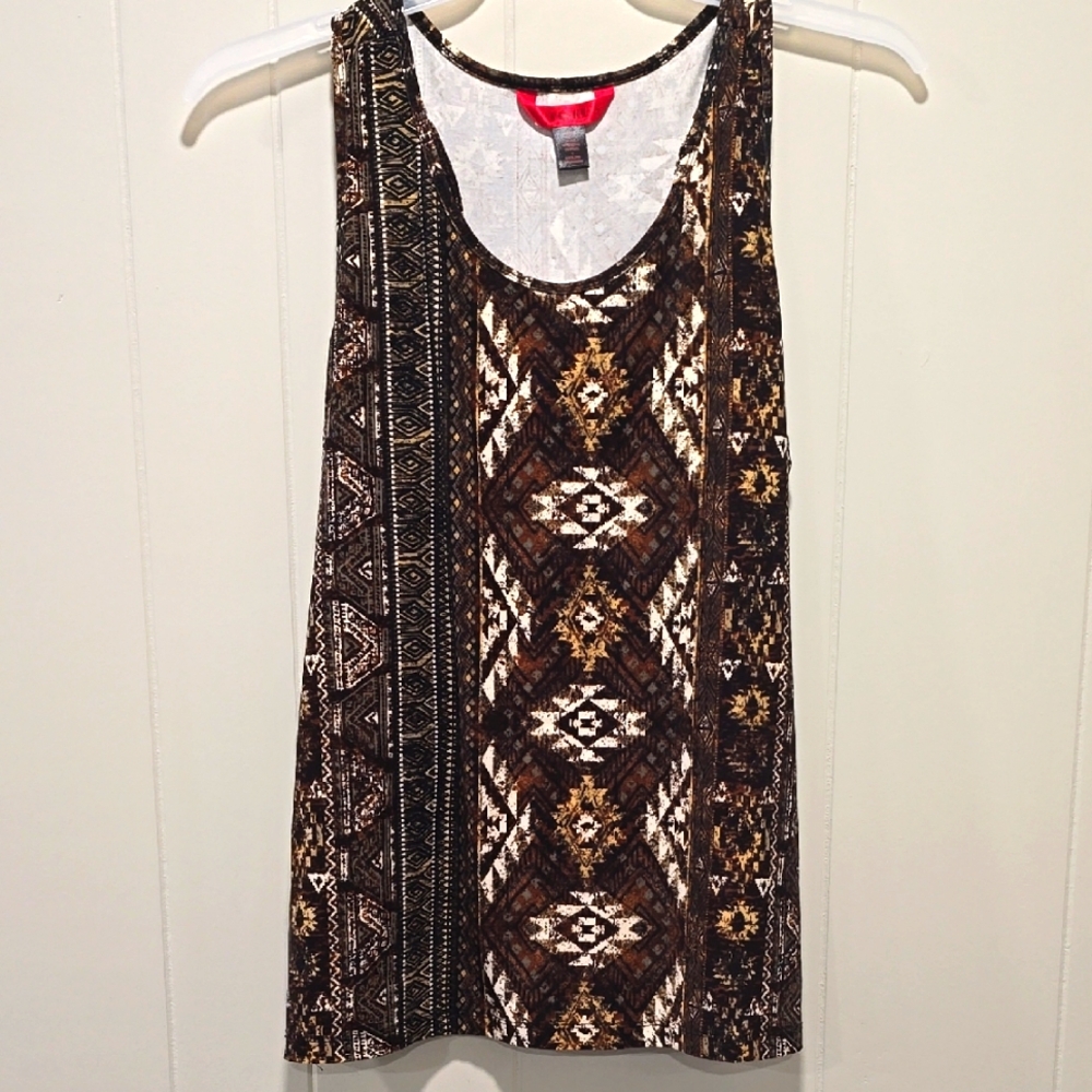 Sale!! Hot Kiss Tank